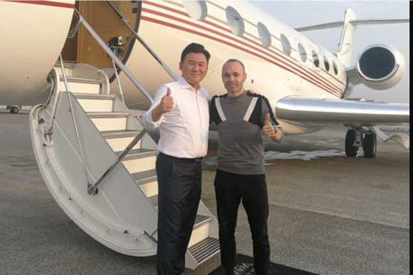 Kapten Barcelona Dikabarkan Pilih Jepang Bukan China